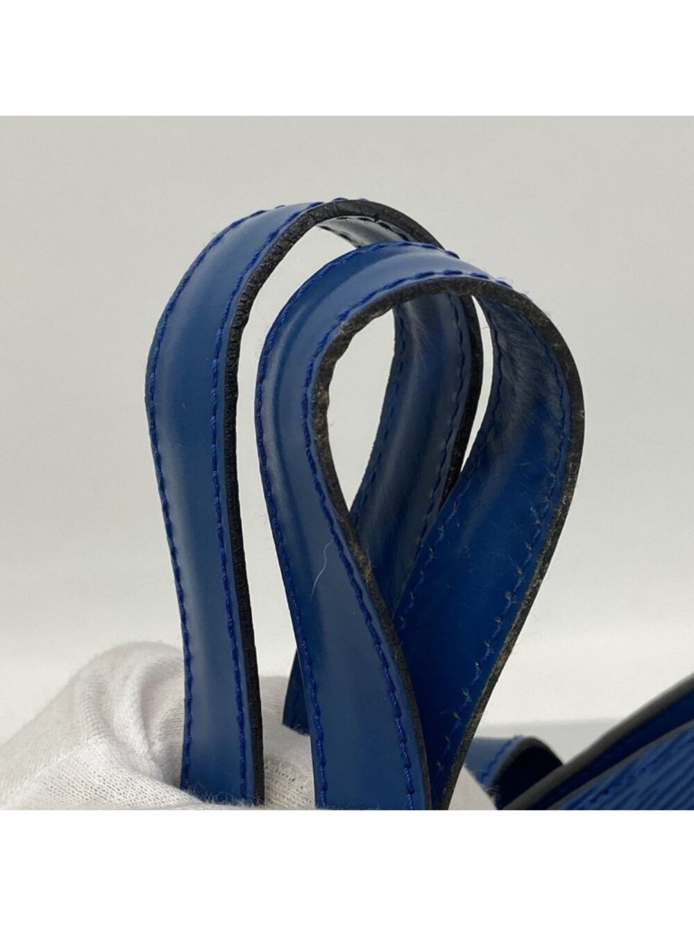 Louis Vuitton Handbag Epi Saint Jacques Toledo Blue - Picture 10 of 10